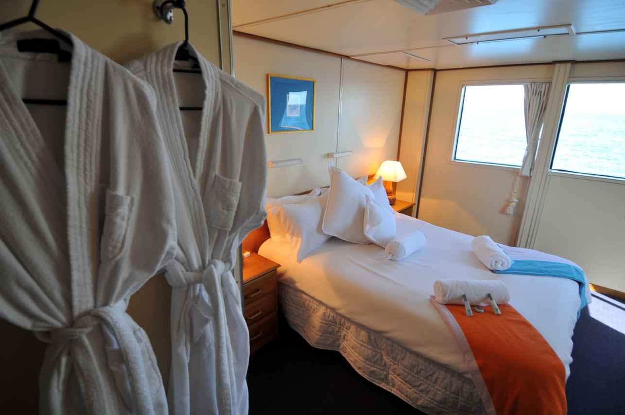 Top Deck Double Cabin