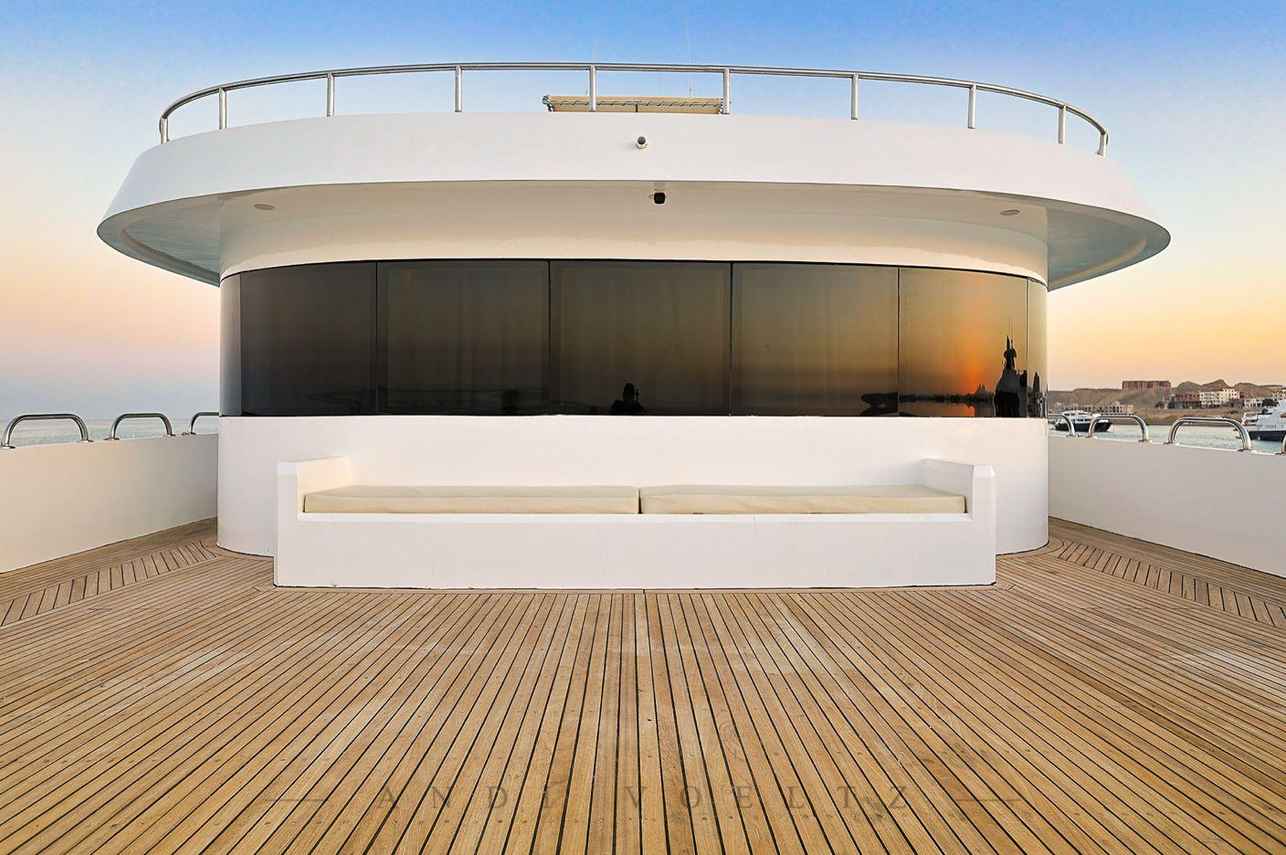 Sun Deck - MY Destiny