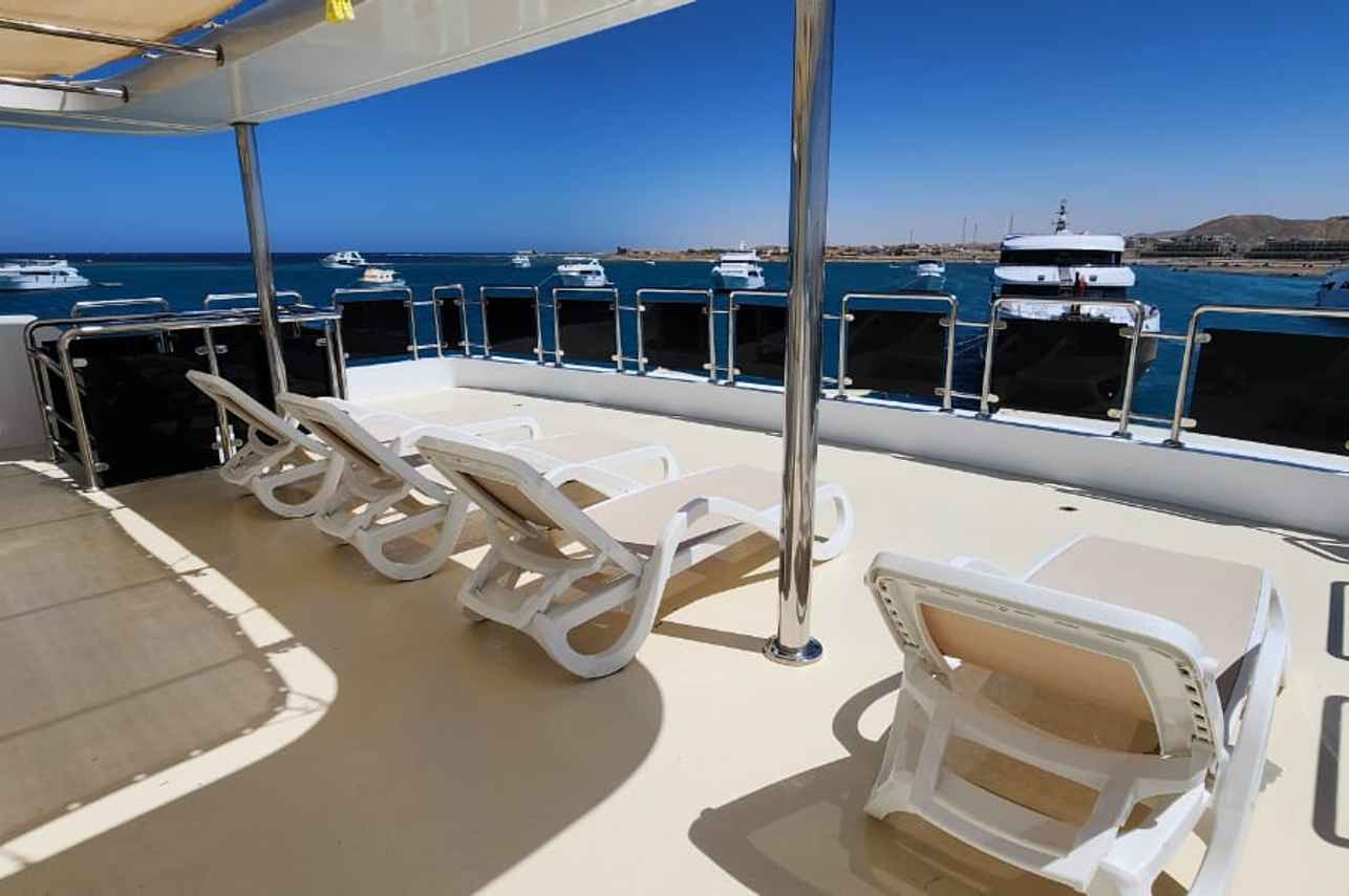 Sun Deck - MY Destiny