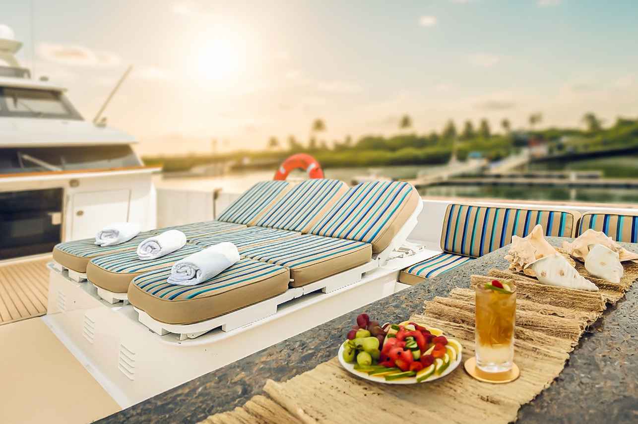 Sun Deck - Galaxy Zibo