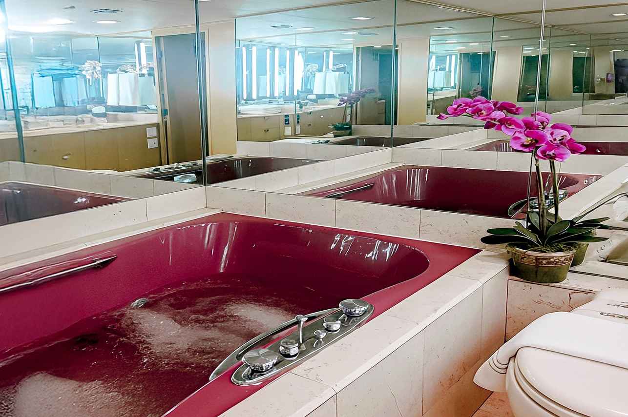 En-Suite bathrooms - Galaxy Zibo