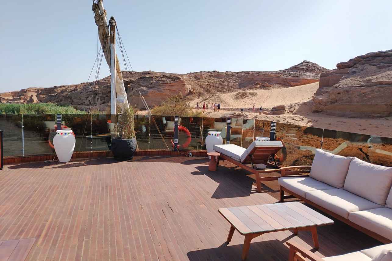 Salon extérieur - Iris Dahabiya