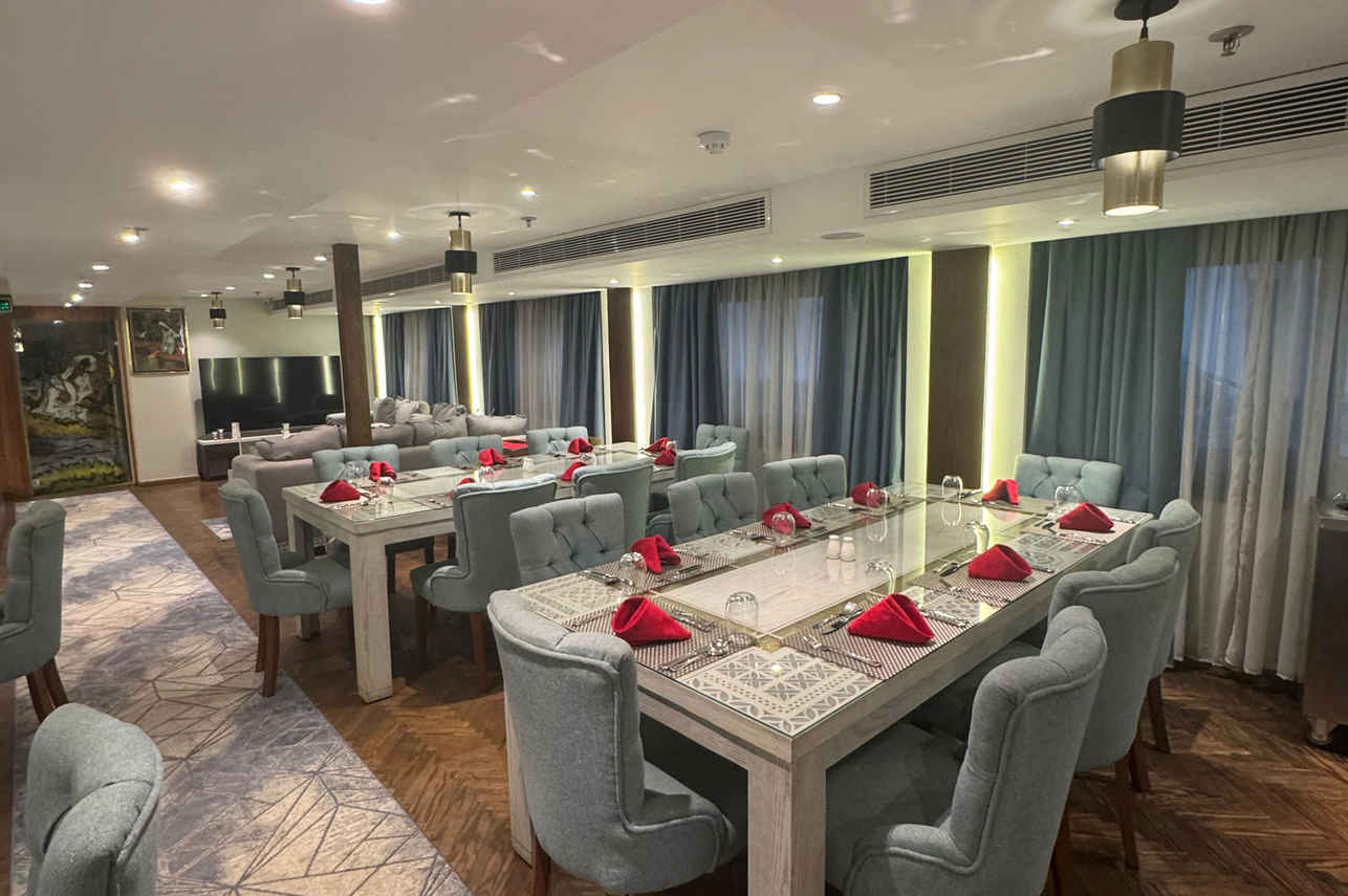 Salle à manger  - Iris Dahabiya