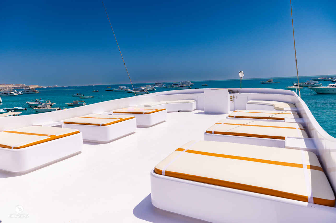 Sun Deck - MY Sinaistar