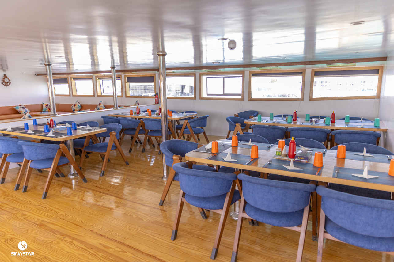 Dining Room - MY Sinaistar