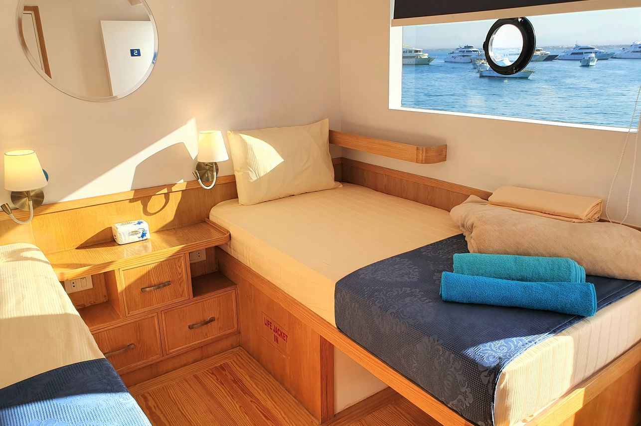 Upper Deck Cabin - MY Sinaistar