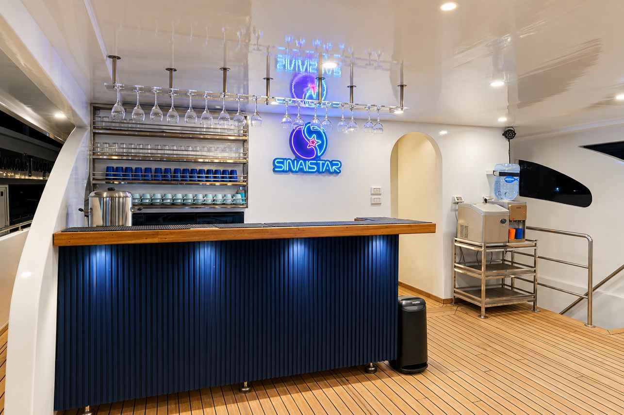 #barandloungearea  - Sinaistar