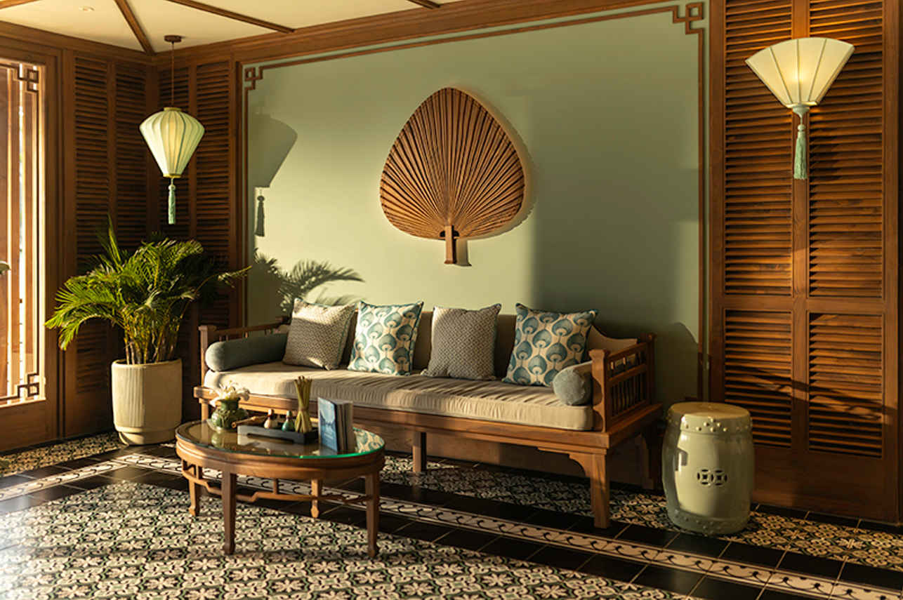 Indoor-Salon - Bhaya Soul