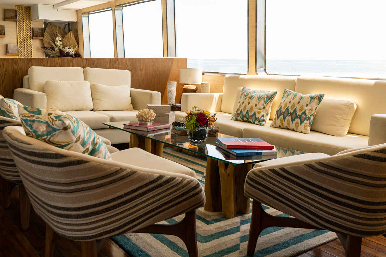 Salon intérieur - Kontiki Wayra