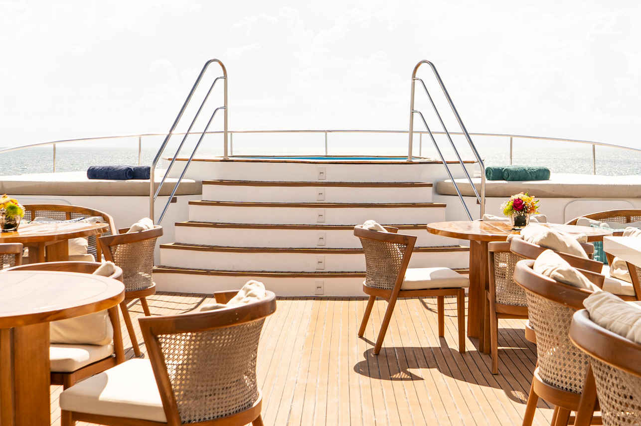 Dîner à l'extérieur - Kontiki Wayra