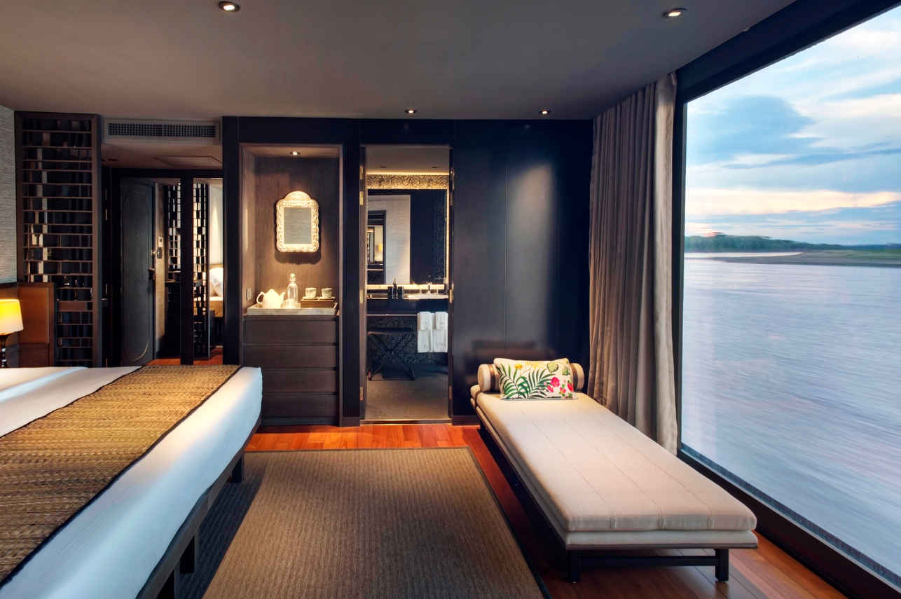 スイート - Aqua Nera