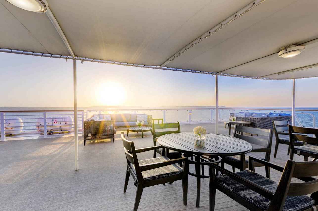 サンデッキ - American Constellation