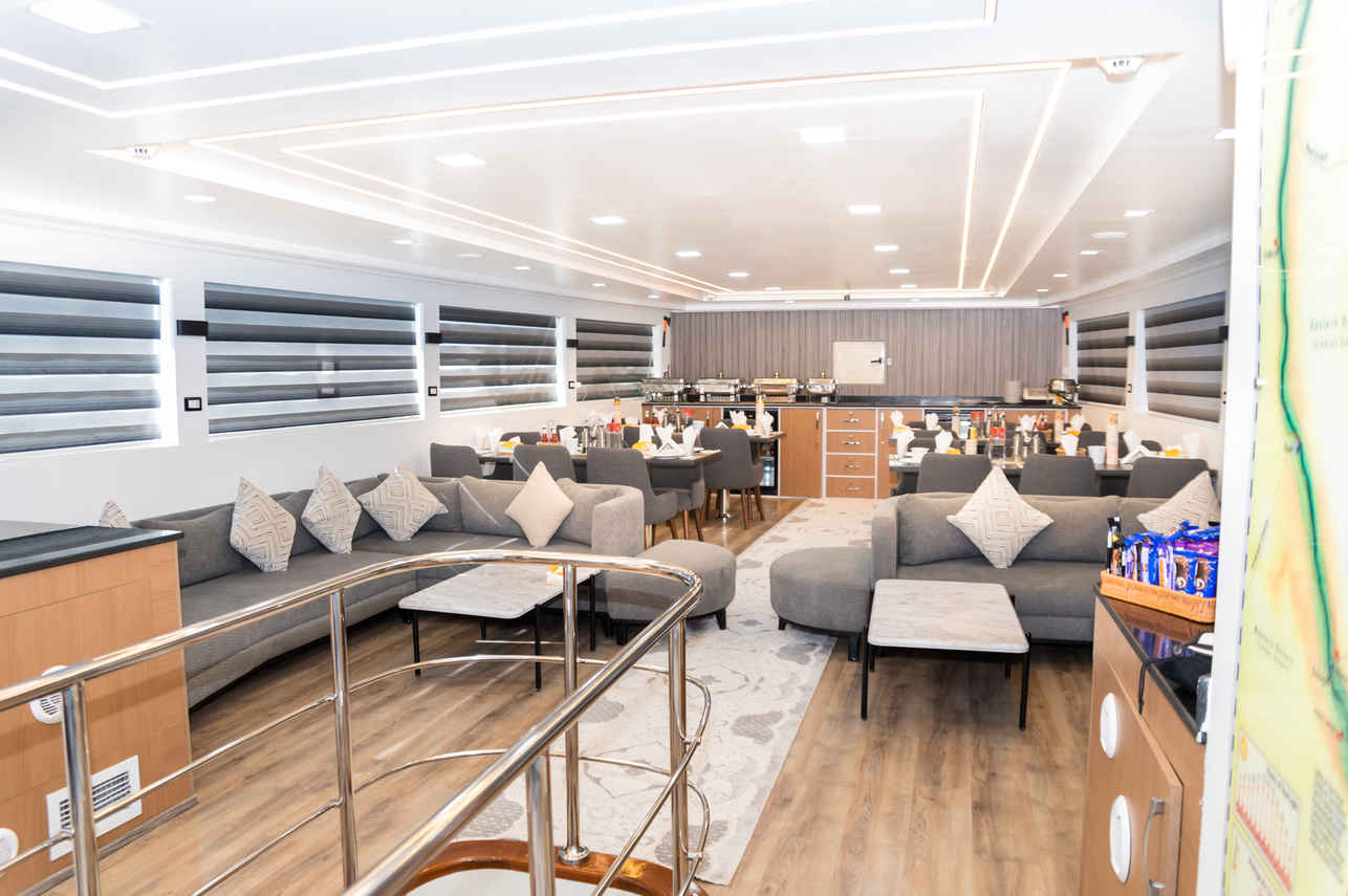 Indoor-Salon - Ashrafy