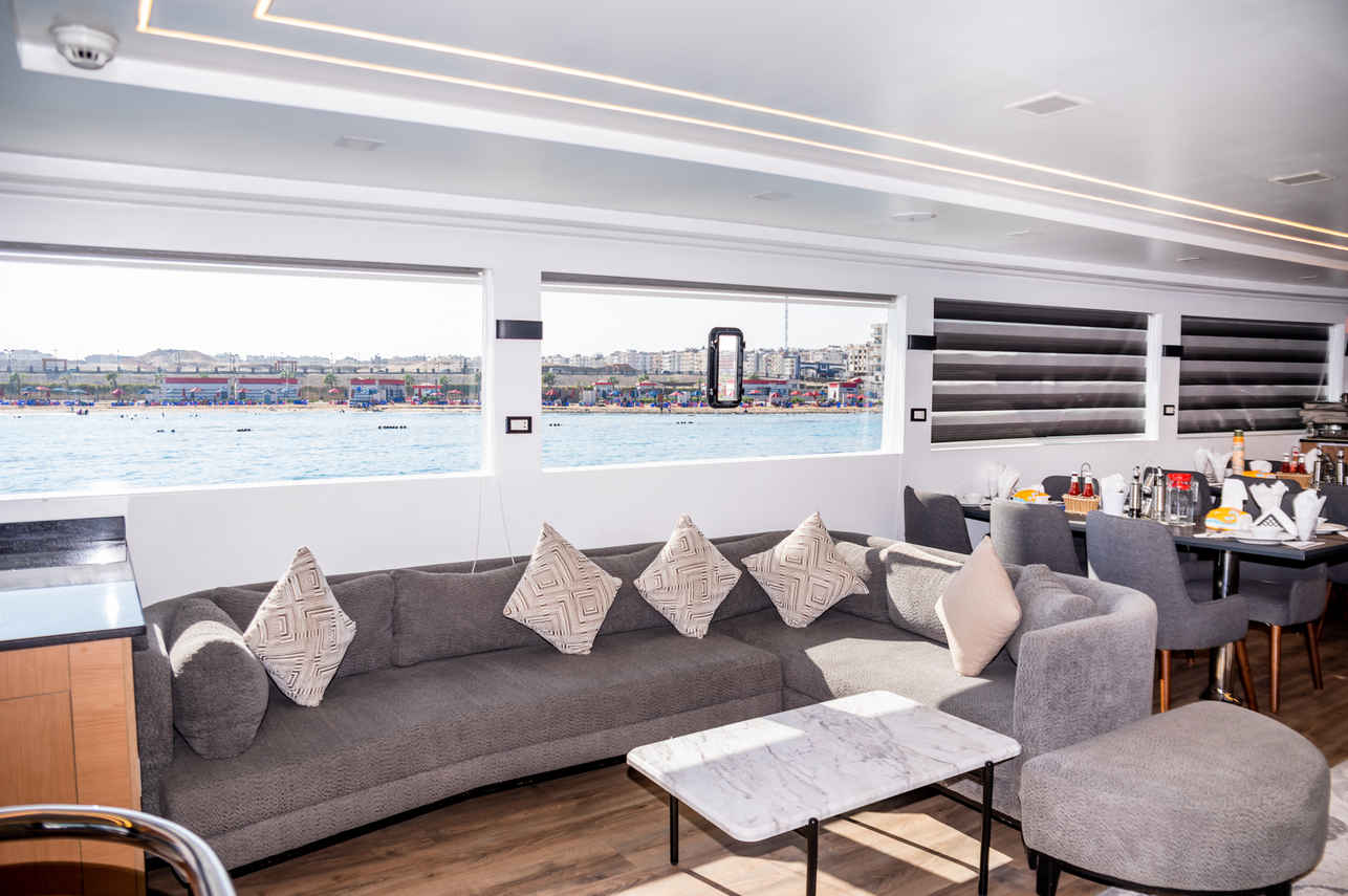 Indoor-Salon - Ashrafy