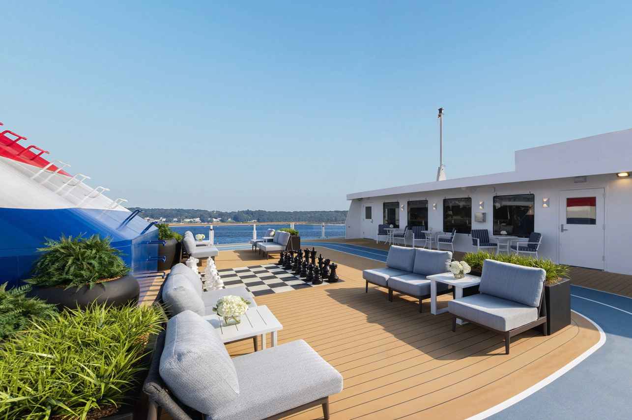 Sun Deck - American Glory