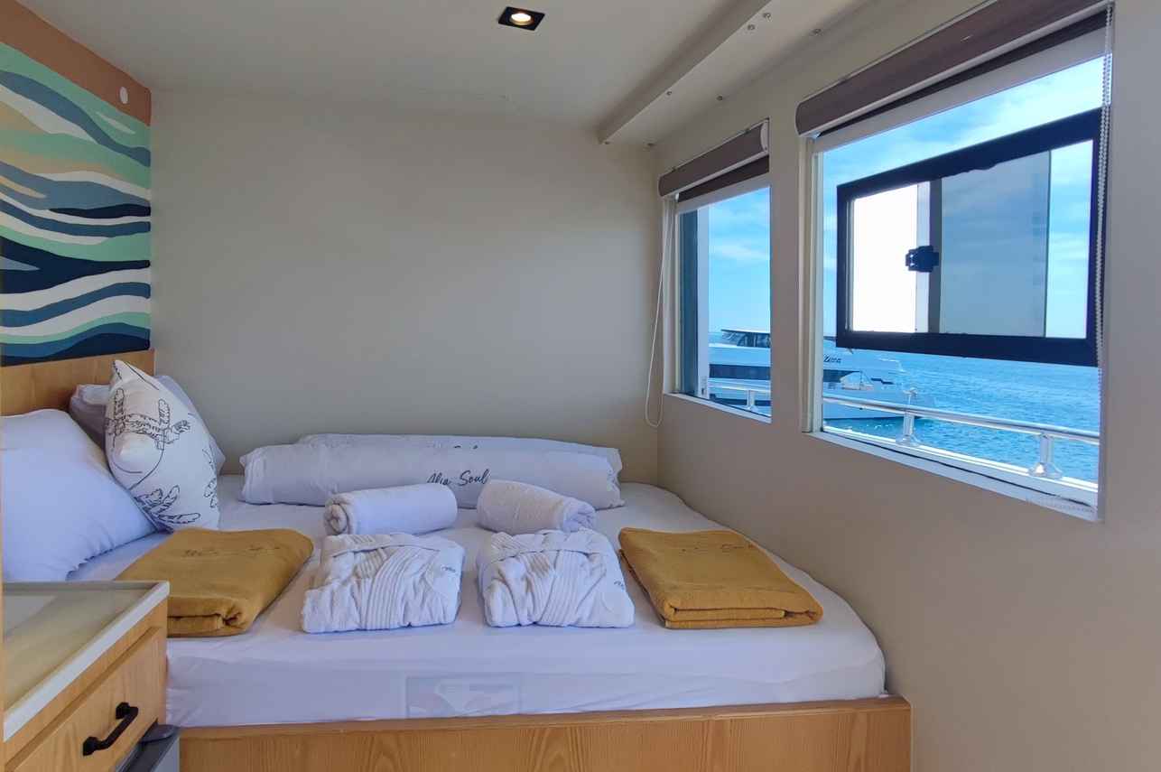 Upper Deck Double Cabin