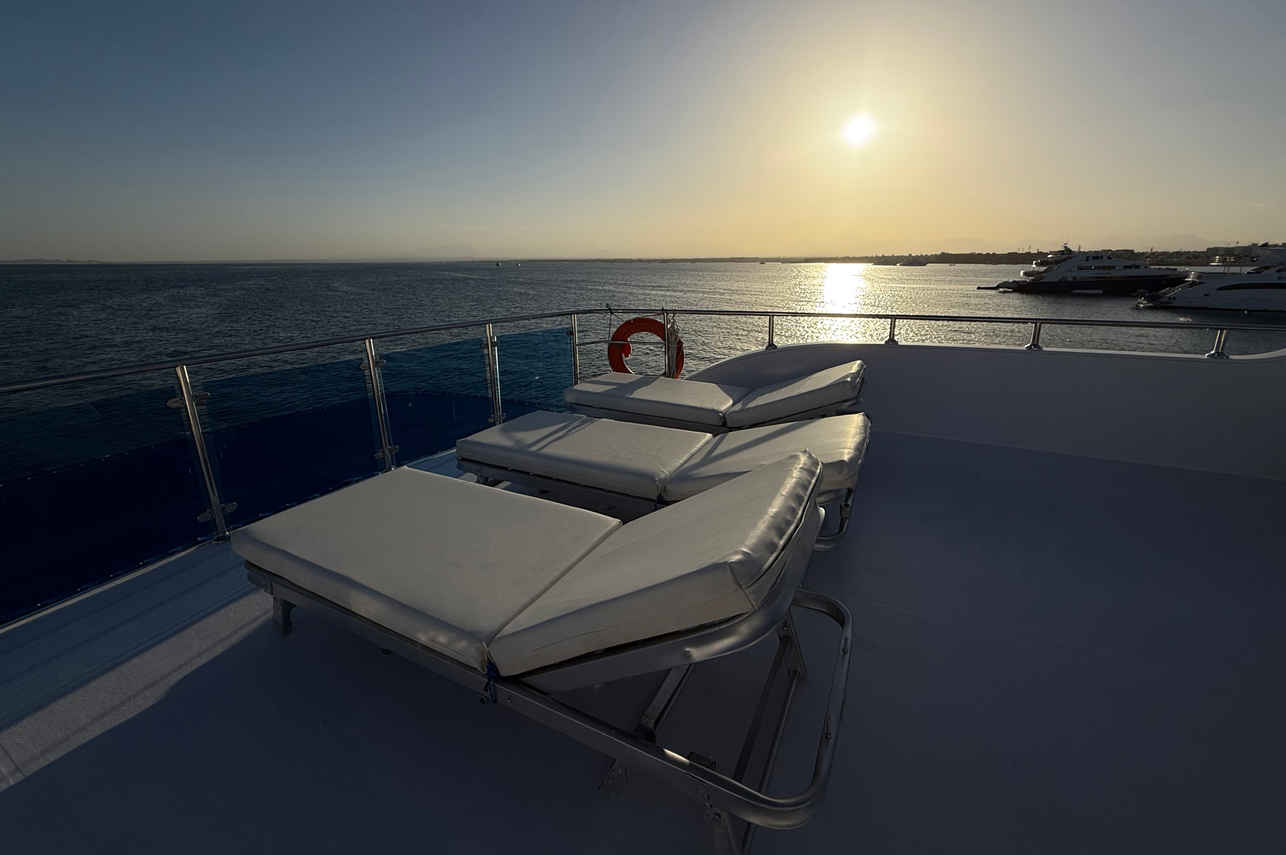 Sun Deck - All Star Ghani