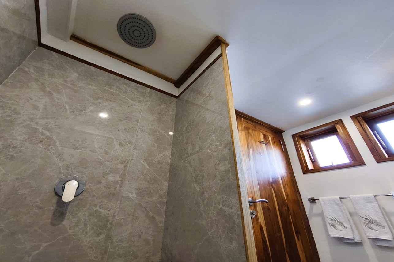 En-Suite bathrooms - Putri Naga