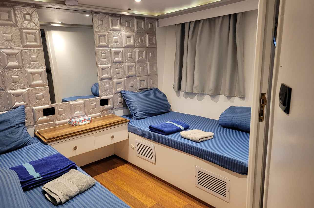 #twinncabin - Queen Sherry