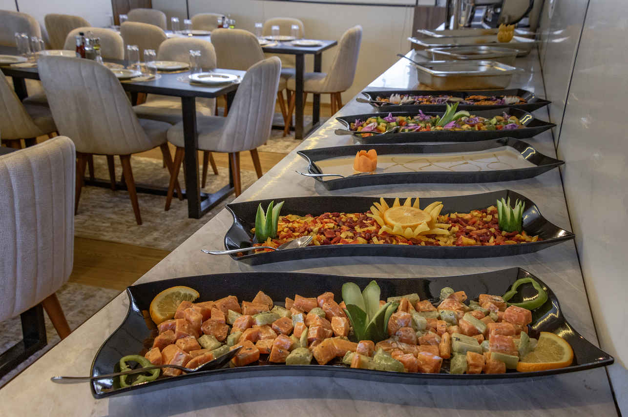 Area Buffet - Reef Voyager