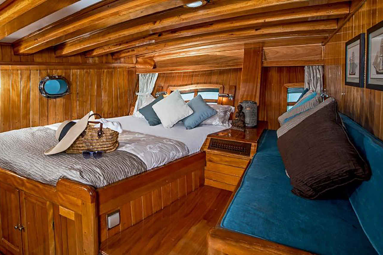 Cabine Dupla Casal - Nikola