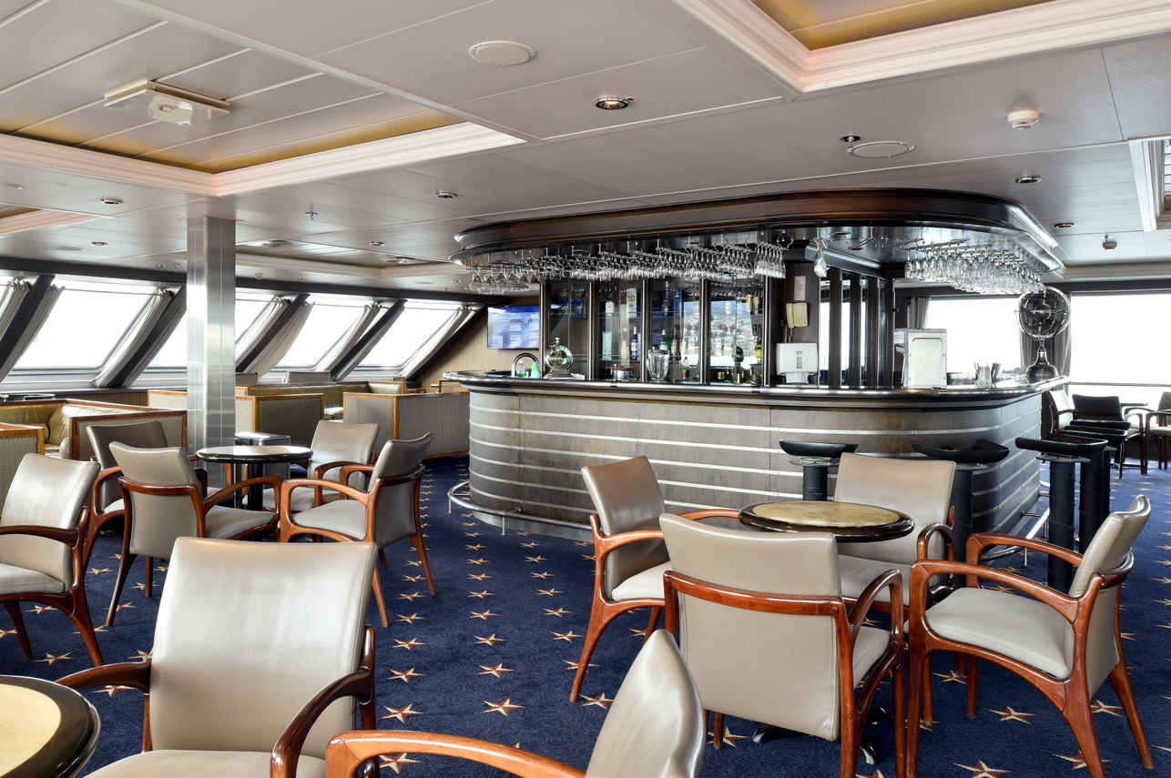 Dining Room - Stella Australis