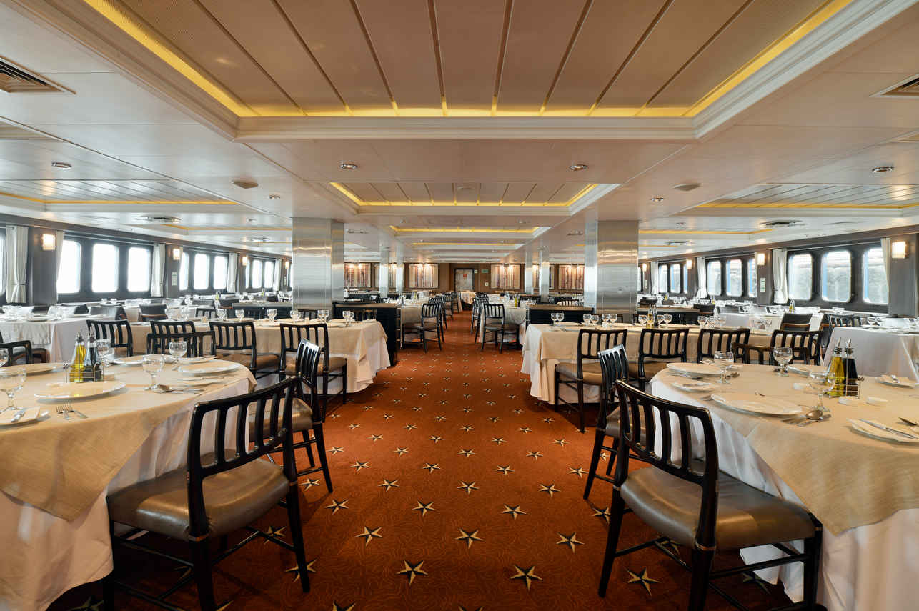 Dining Room - Stella Australis