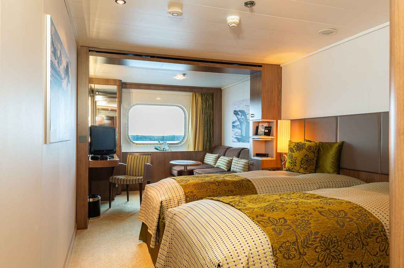 Superior Single Cabin