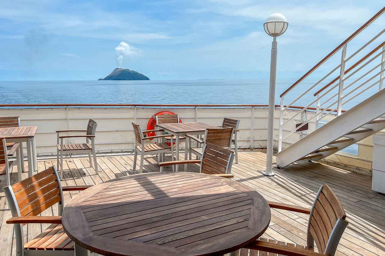 #outdoordining  - Heritage Adventurer