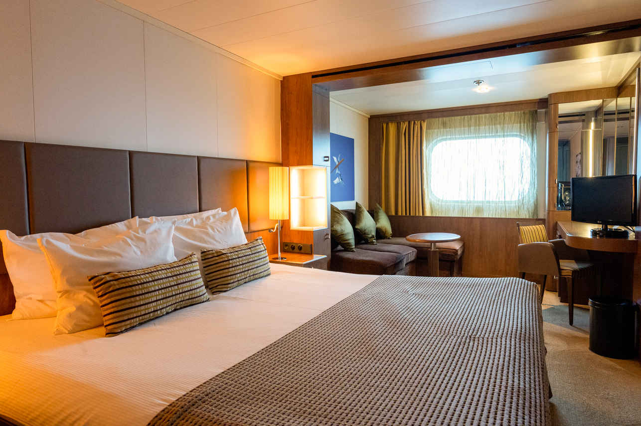 Superior Single Cabin