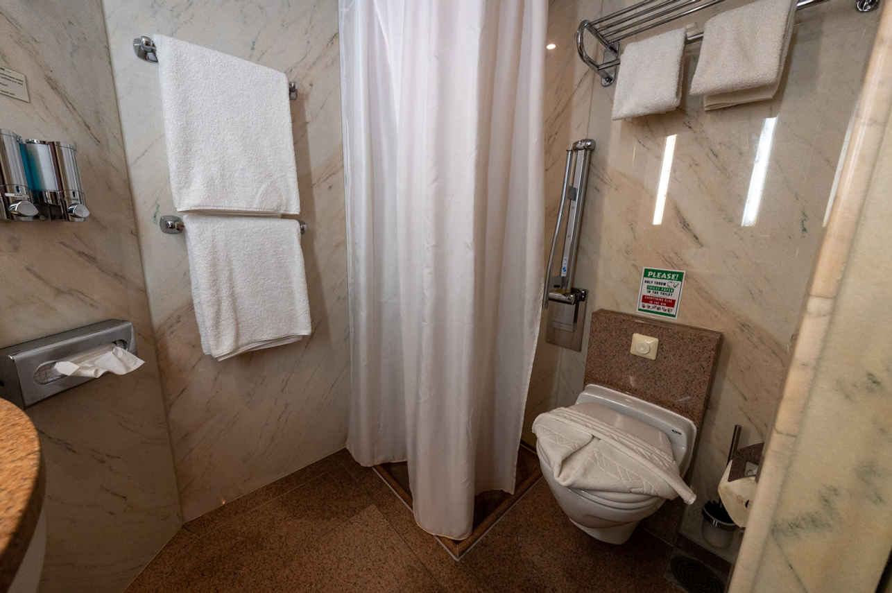 mit eigenen Badezimmern - Heritage Adventurer