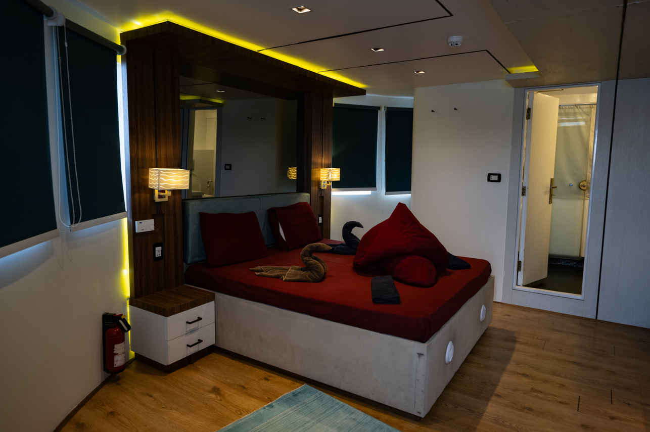 Double Bed Upper Deck Cabin