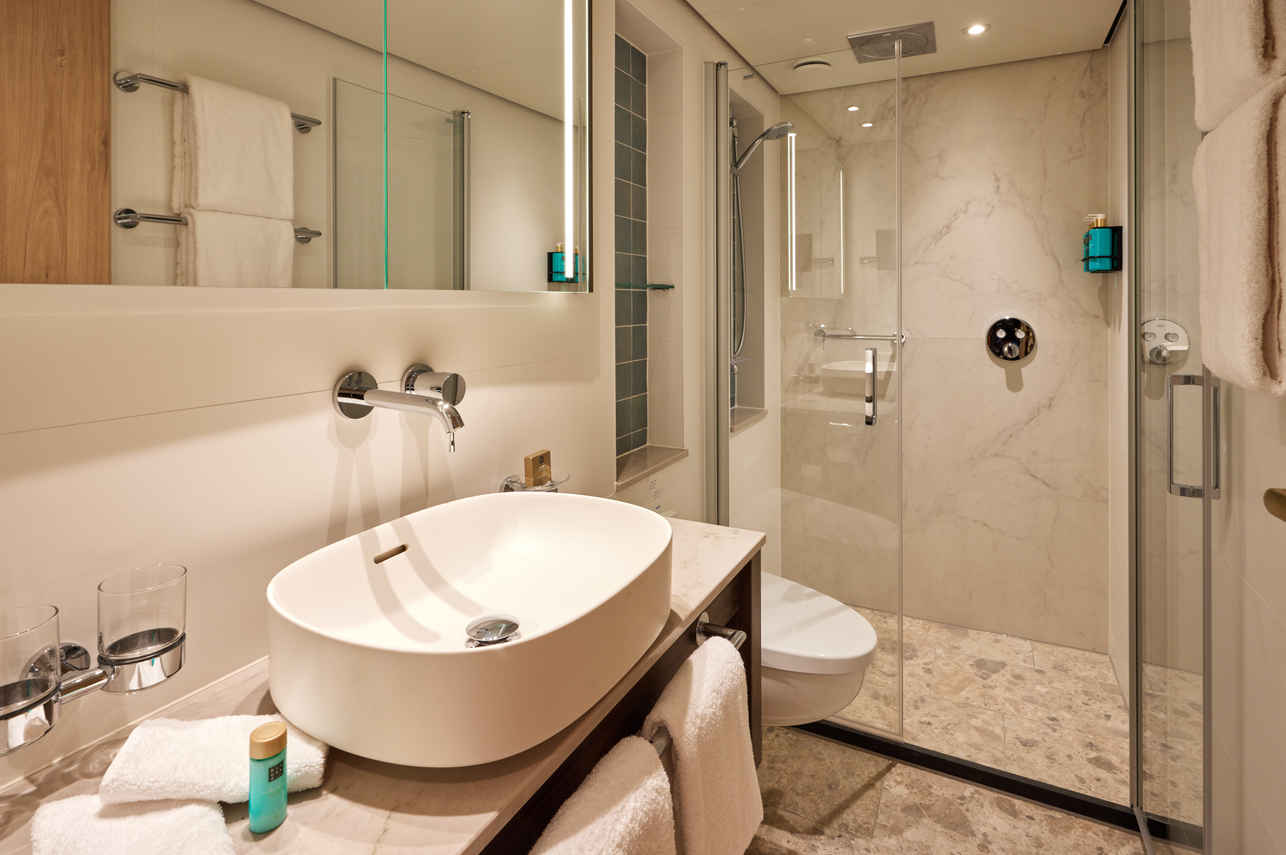 En-Suite bathrooms - VIVA Two