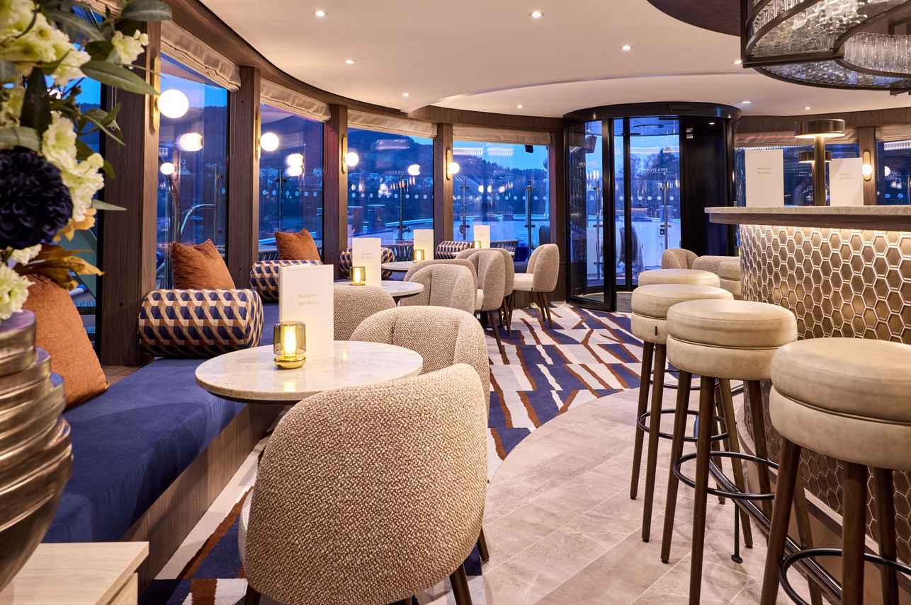 Bar et Salon extérieur - VIVA Enjoy