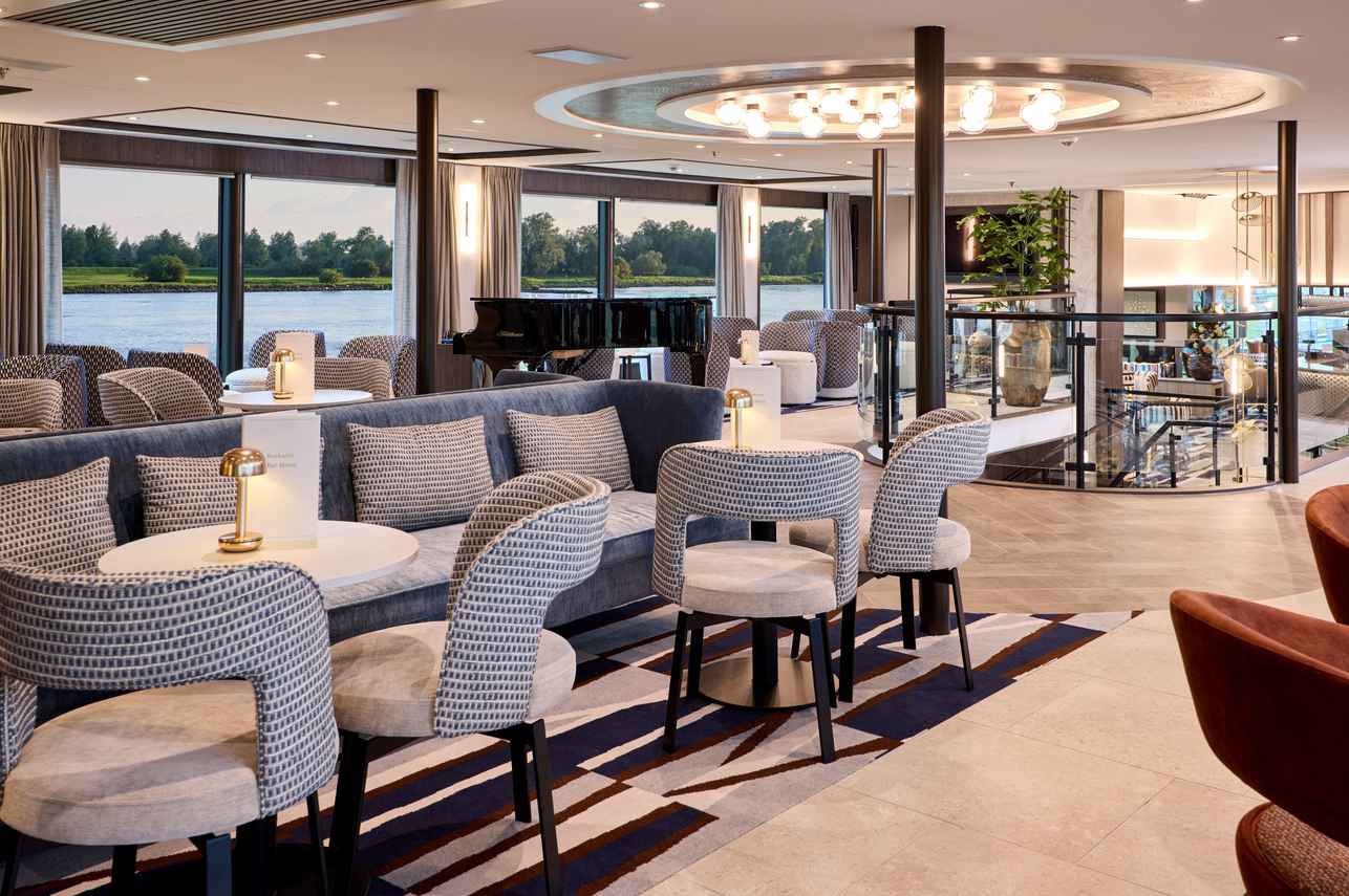 Lounge Area