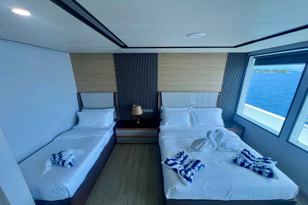 Upper Deck Suite Twin