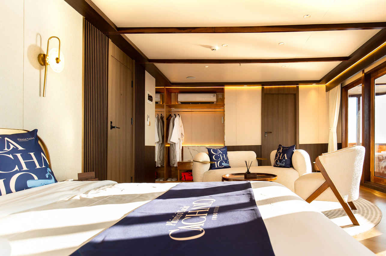 VIP Stateroom - Upper Deck