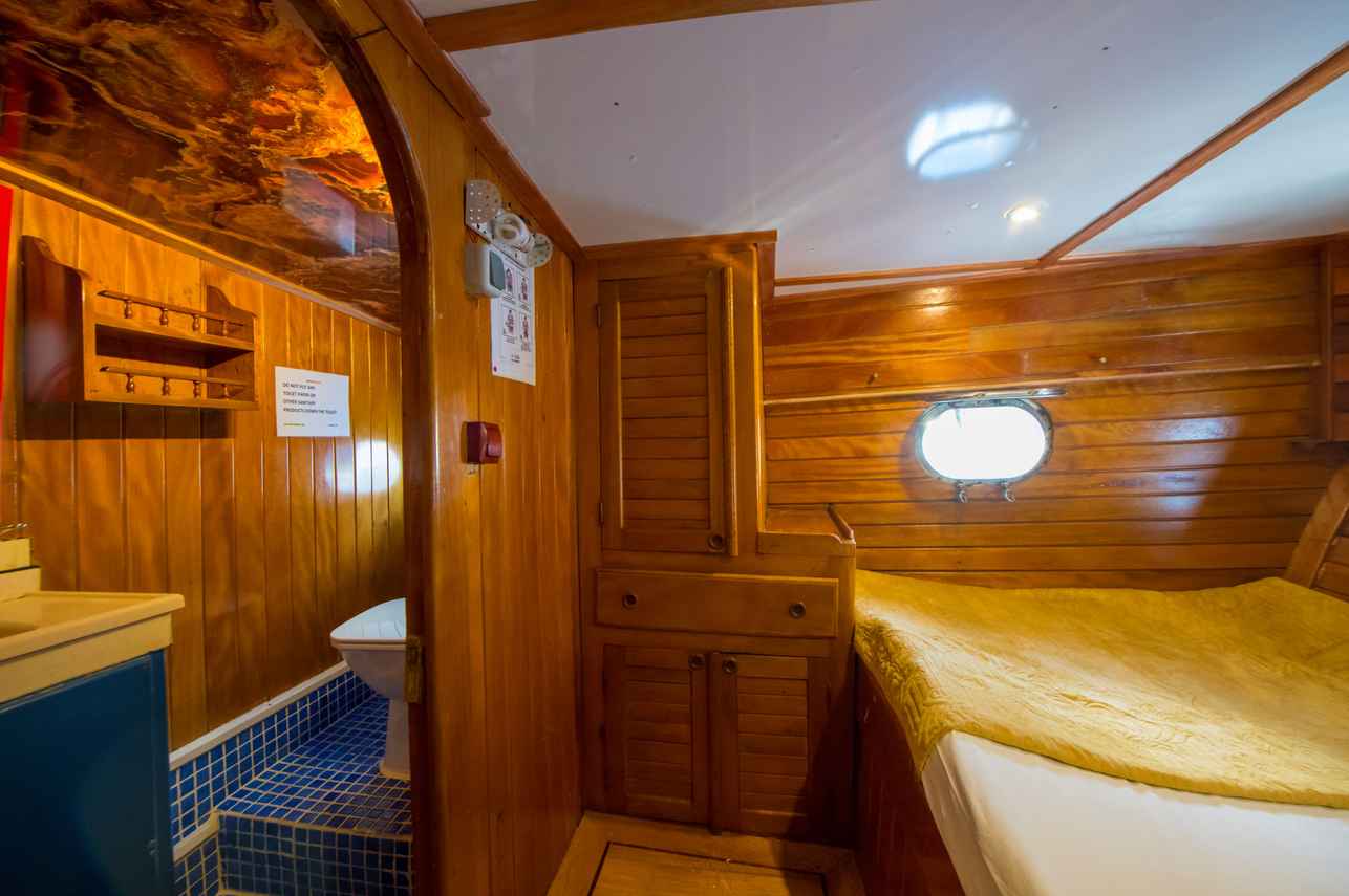 Buket - Double Cabin