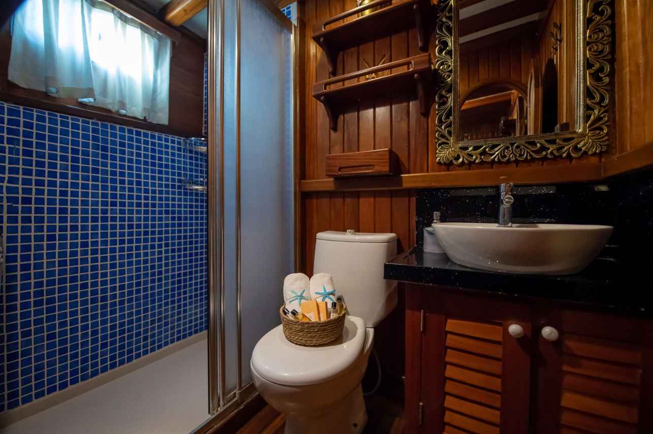 Northwind En-Suite Bathroom
