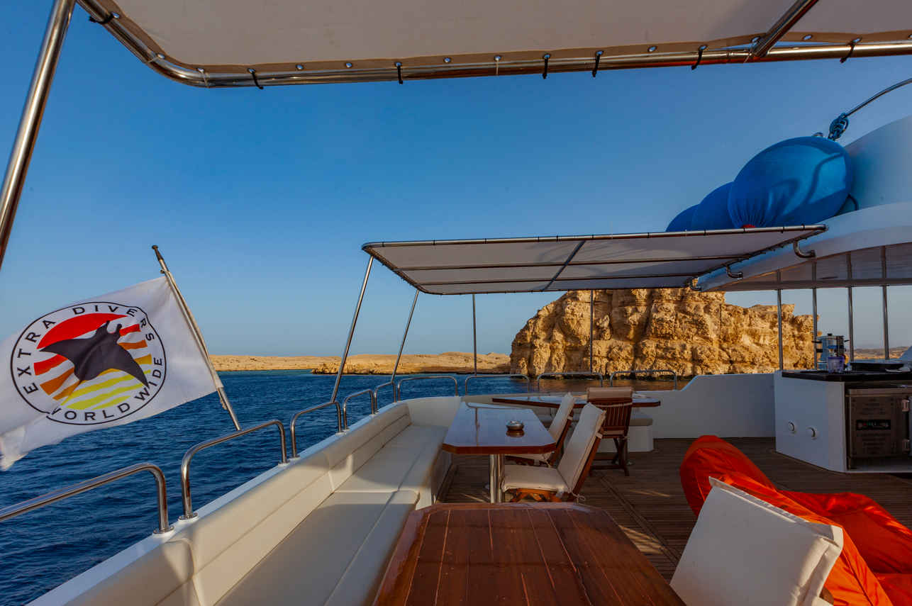 Outdoor Dining - Red Sea Explorer