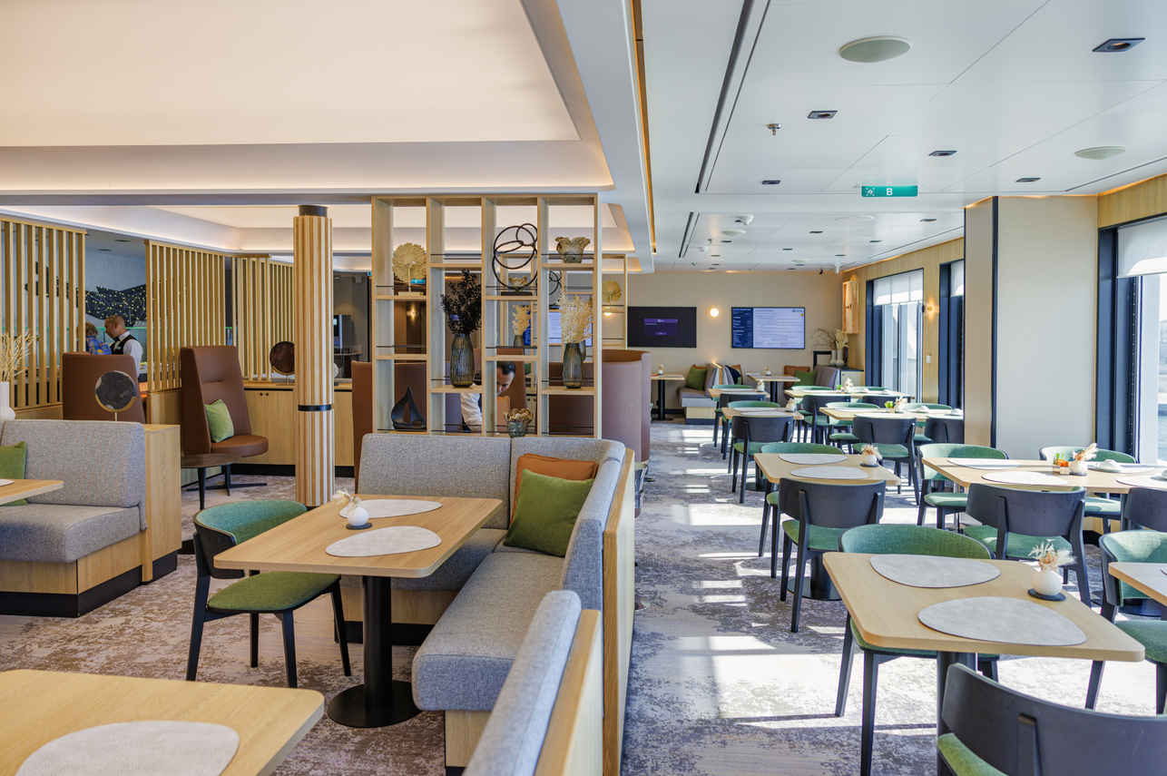 Club Lounge