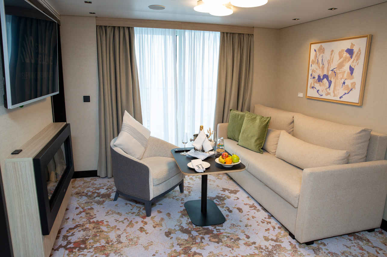Premium Suite 
