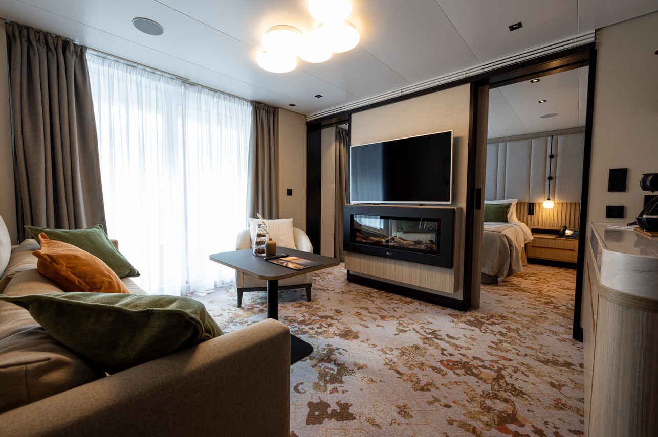 Premium Suite 
