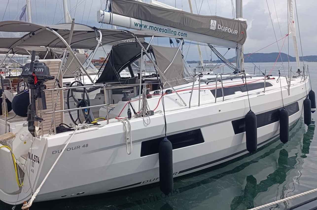 Dufour 48