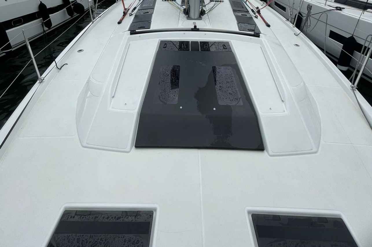 Sonnendeck - Dufour 48