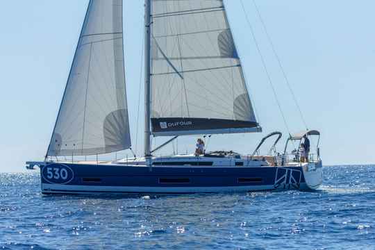 Dufour 530