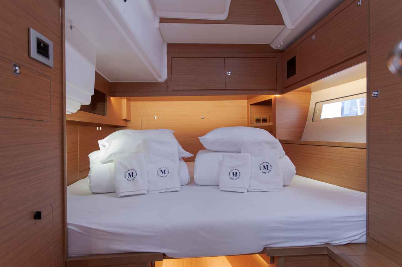 Double Cabin - Dufour 530