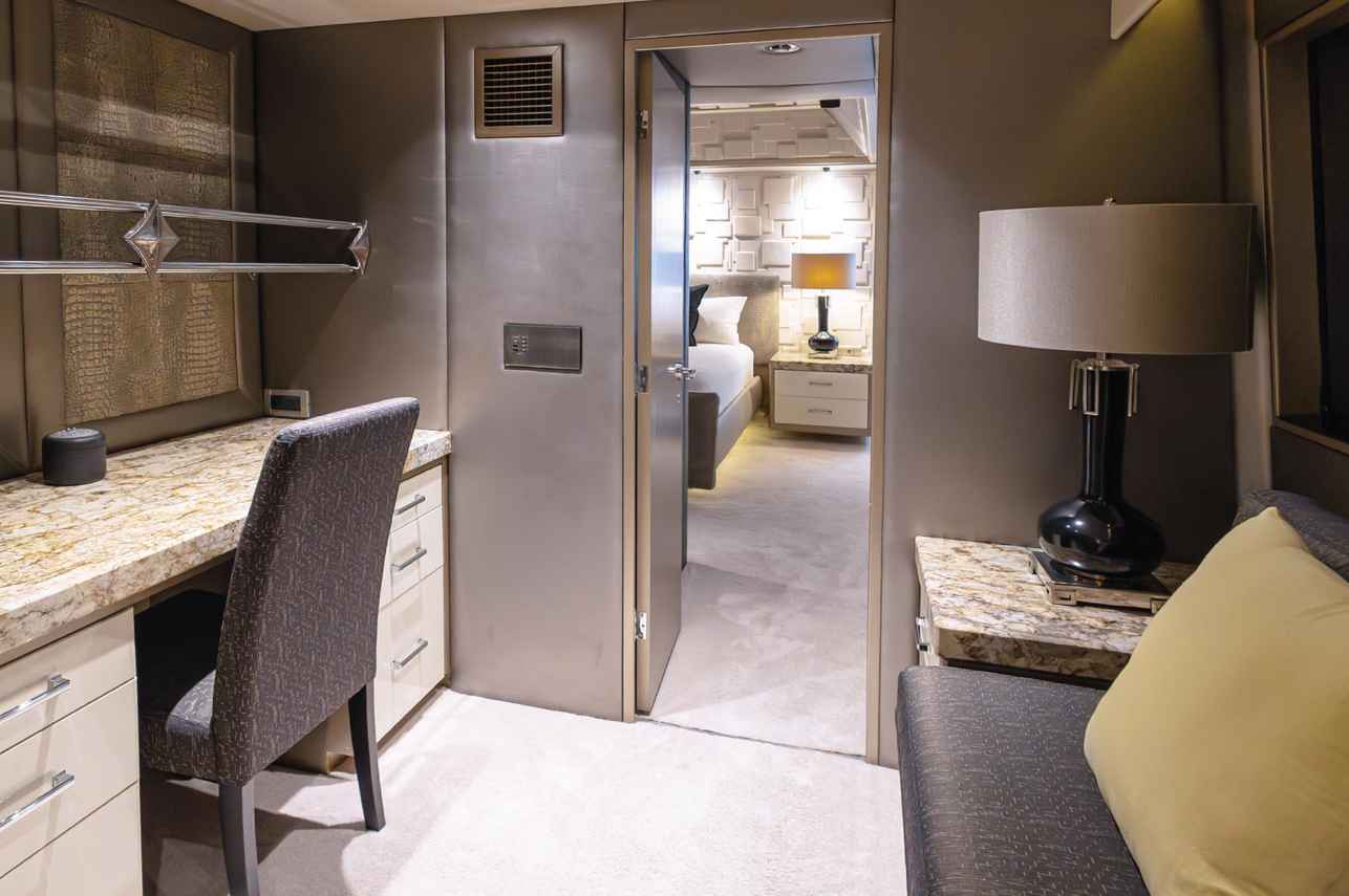 Master suite - Galaxy Stella