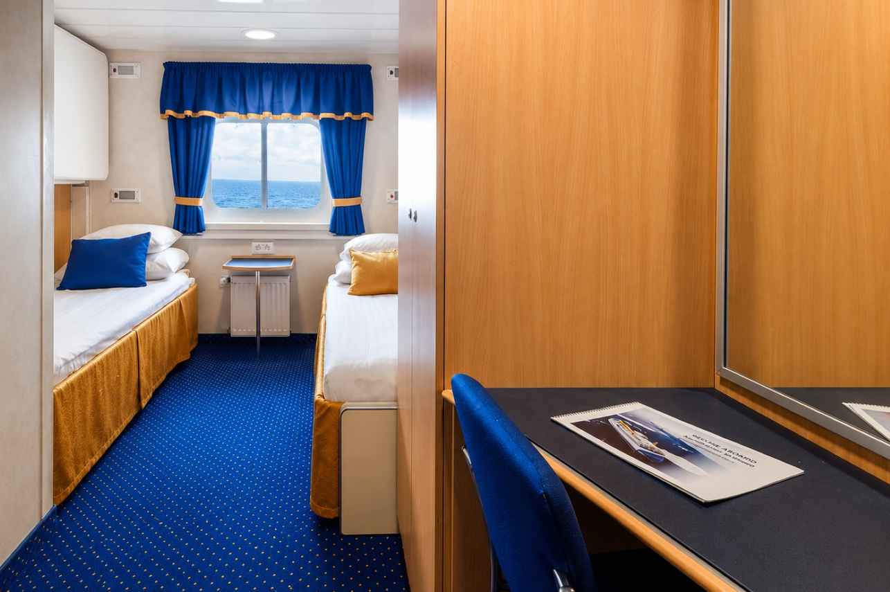 Explorer Twin Cabin