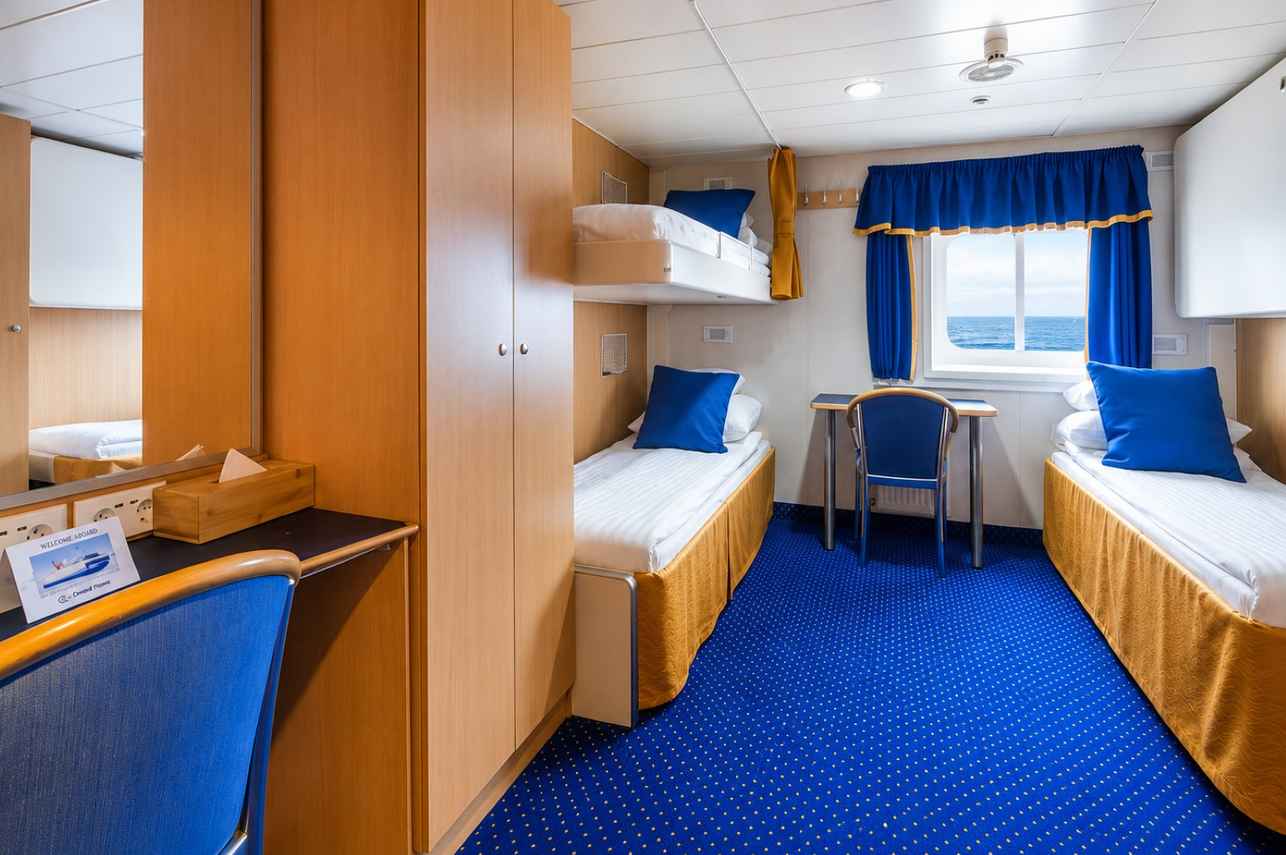 Triple Cabin